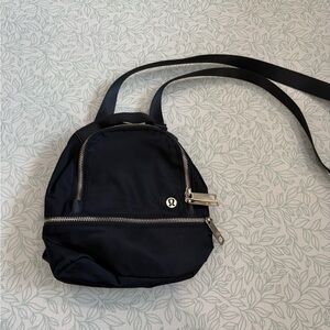 lululemon convertible mini backpack